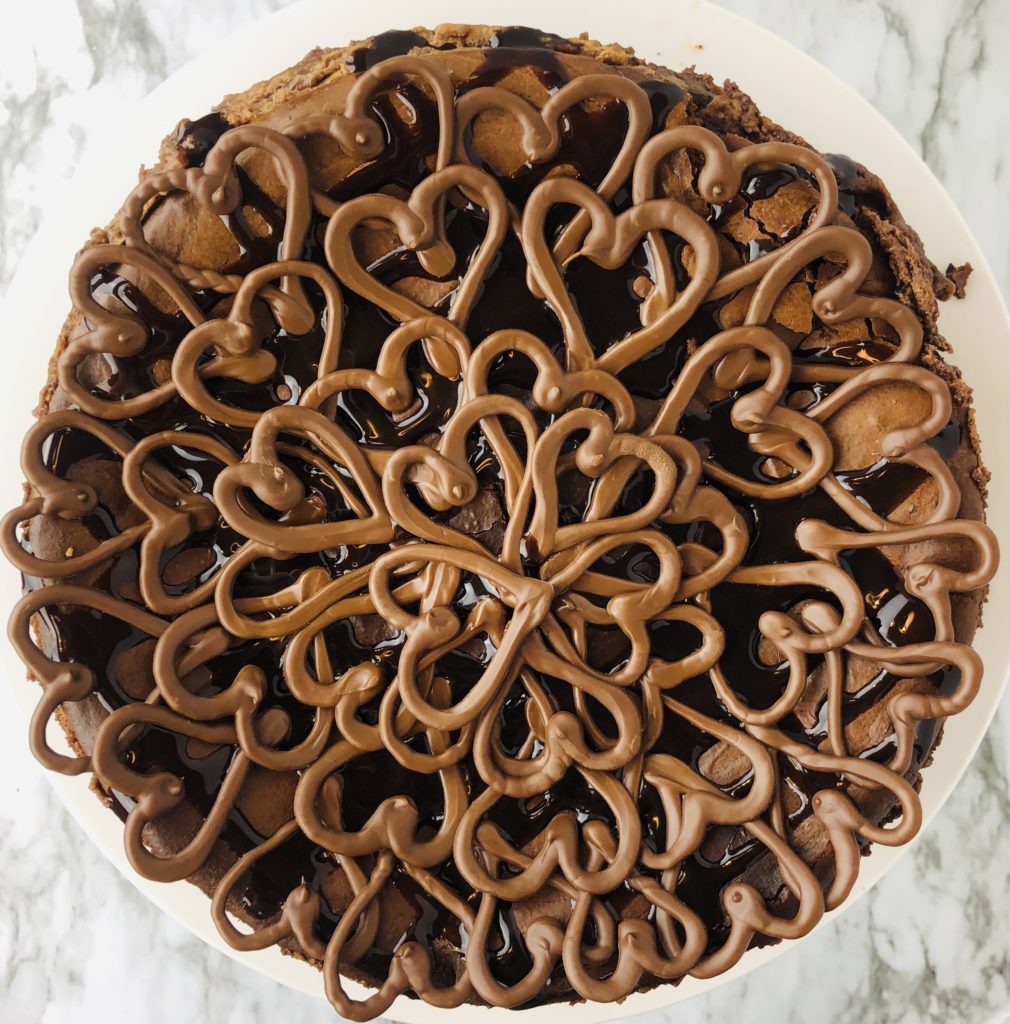 chocolate cake top